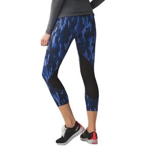 Lululemon Pace Rival Crop Full-On Luxtreme Painted Animal Sprinkler Size 4